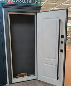 Морозостойкая взломостойкая дверь Русская Зима 199 - фото 9242